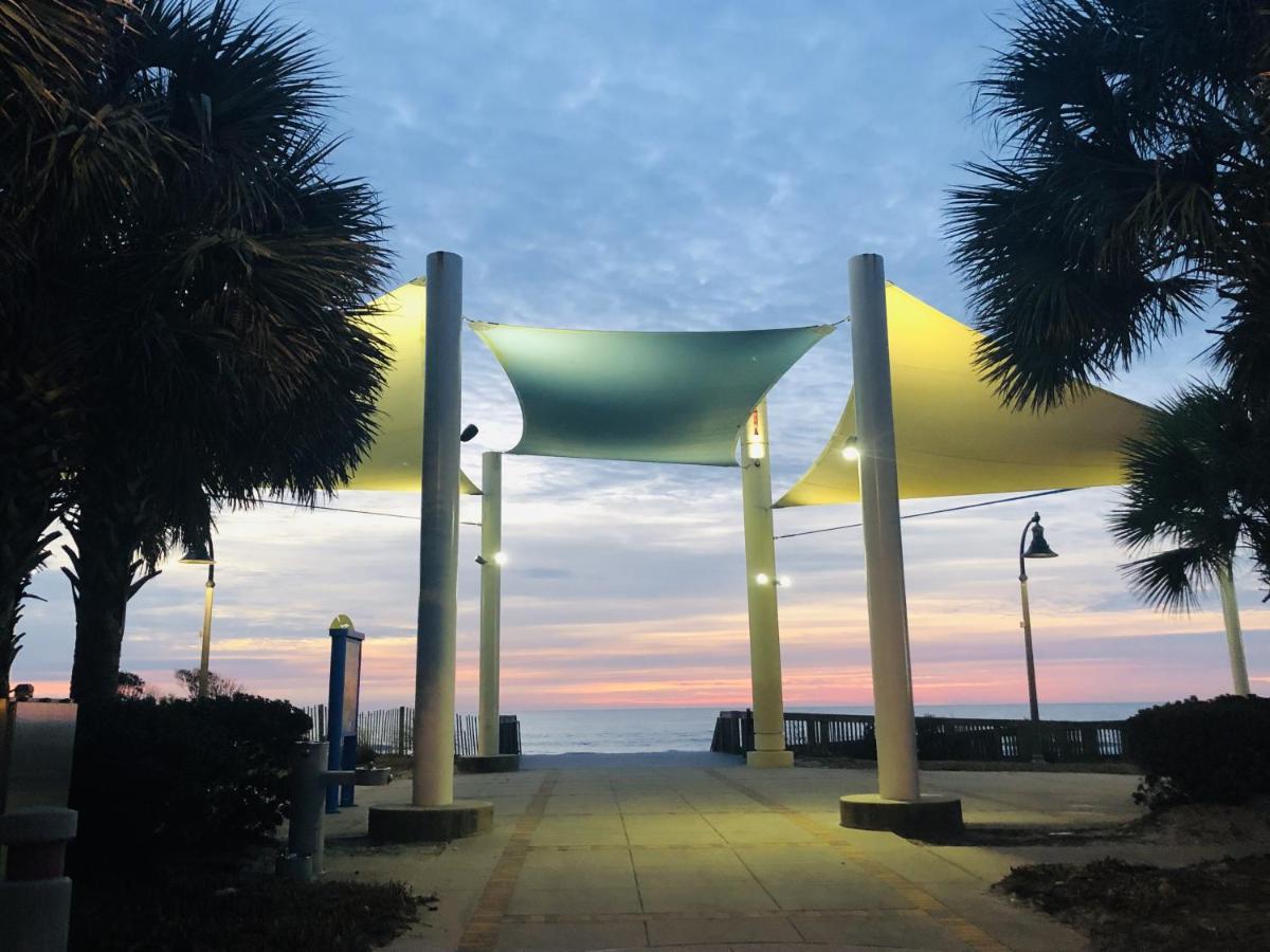 Huge Ocean Front Condo, Amazing Views Myrtle Beach Extérieur photo
